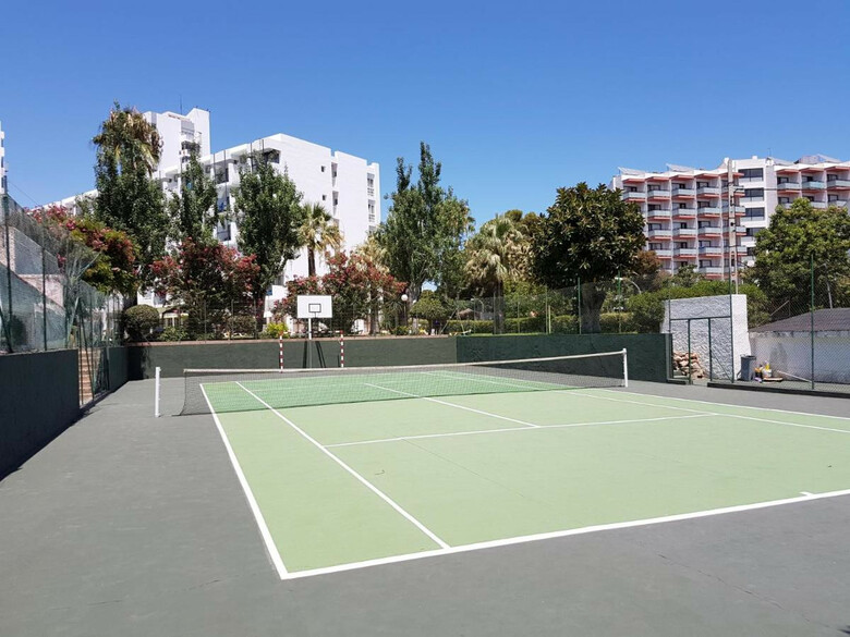 Hotel THB San Ferm�n