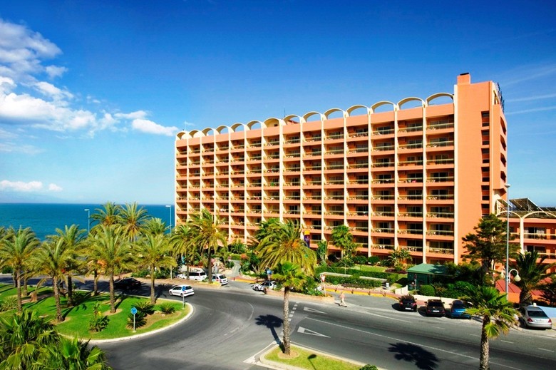 Hotel Sunset Beach Club