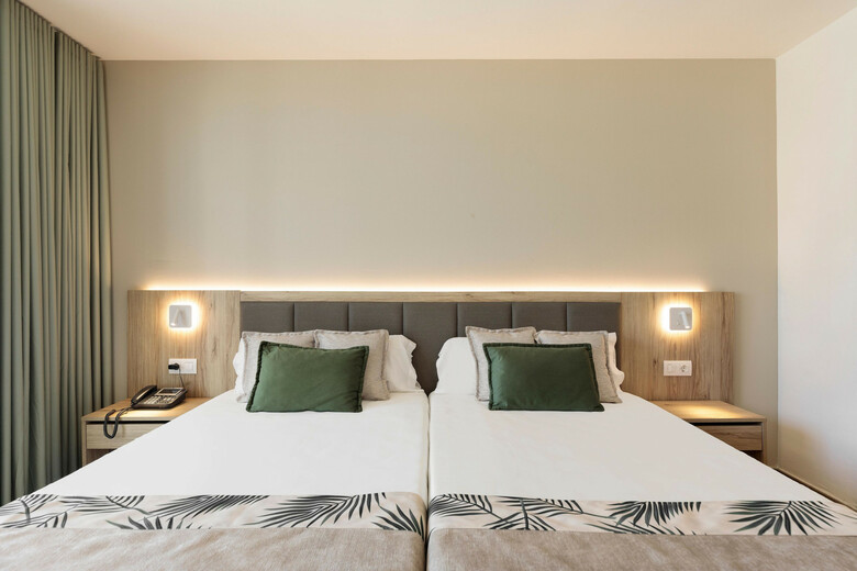 Hotel Best Trit�n