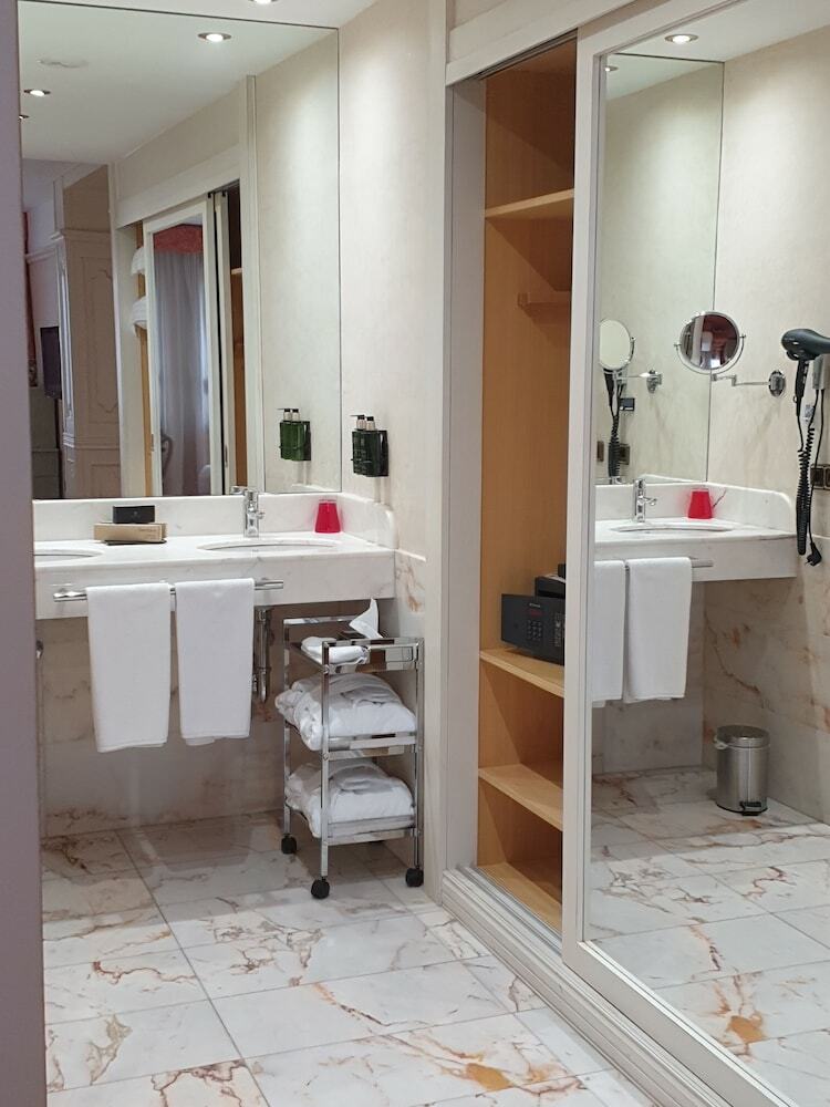 Hotel Best Western Premier Cmc Girona