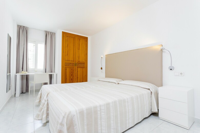 Aparthotel Duquesa Playa