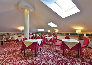 Hotel Mirage