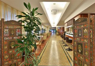 Hotel Mirage