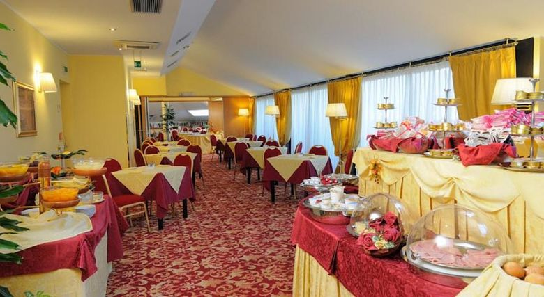 Hotel Mirage