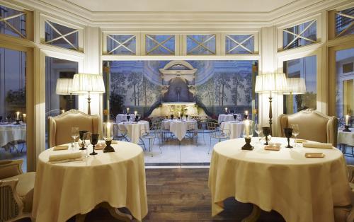 Hotel Castille Paris