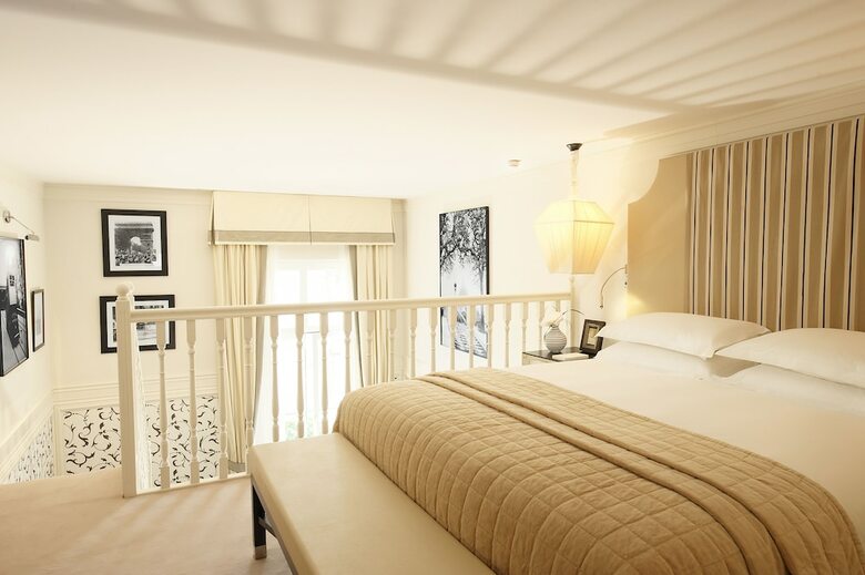 Hotel Castille Paris