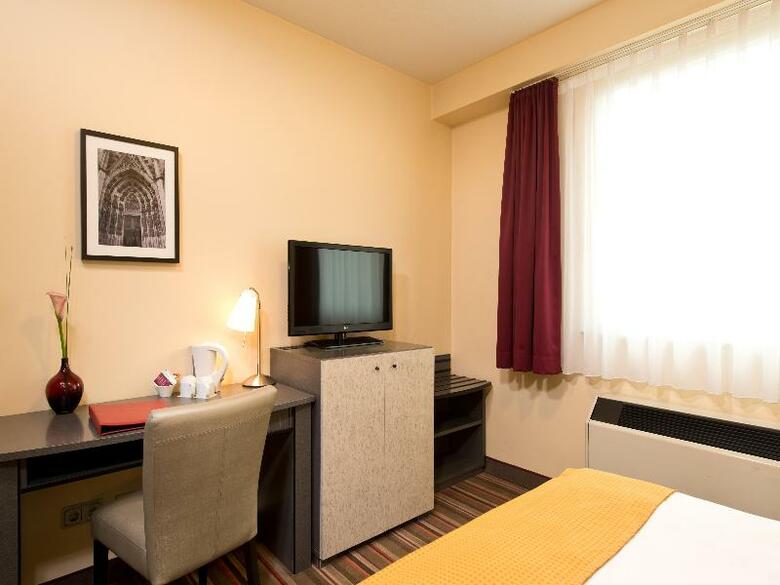 Leonardo Hotel K�ln