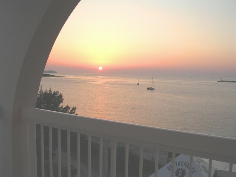 Apartamentos Lakiki