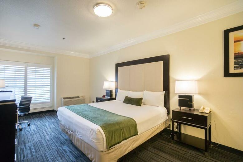 Arena Hotel