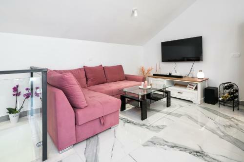 Luxury Apartment Beyla In Pu?i??a, Island Bra?