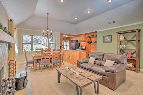 Cozy Skyforest Cabin About 1 Mi To Lake Arrowhead