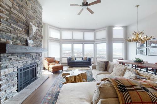 Fraser River Retreat