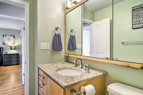 Charming Colorado Springs Home With Game Room!