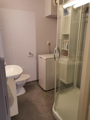 Apartamento Fresh Studio With Parking