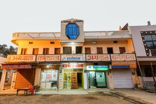 Hotel Spot On 67352 Shiv Darshan Agarwal Guest House