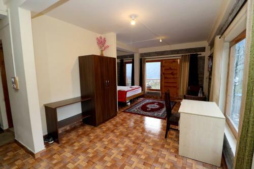 Hotel Zaara Resort