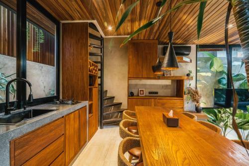 Black Sand Villas