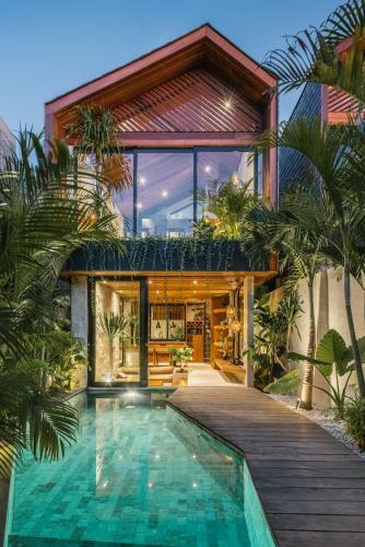 Black Sand Villas