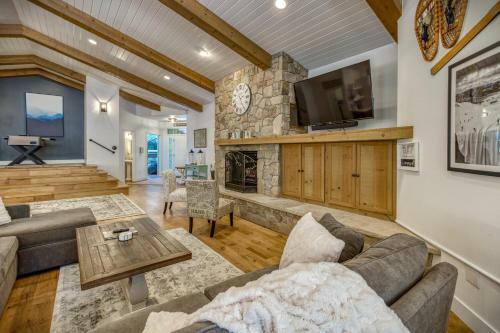 Gammon Cabin