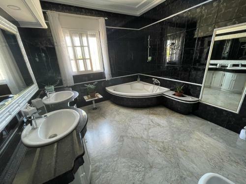 Villa It�lica
