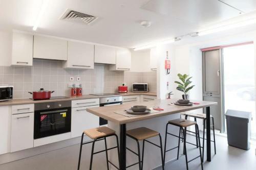 Apartamento Ensuite With Shared Kitchen In Coventry