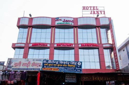 Oyo 26946 Hotel Janvi International