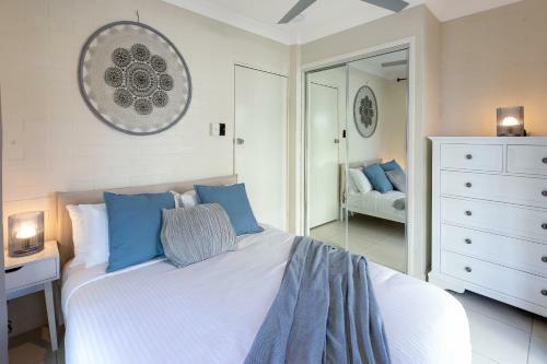 Mudjimba Beach House, Sleeps 6, Pet Friendly