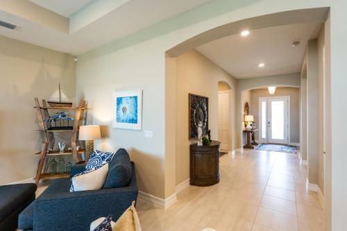 Vernazza Vacation Rental In Naples Reserve