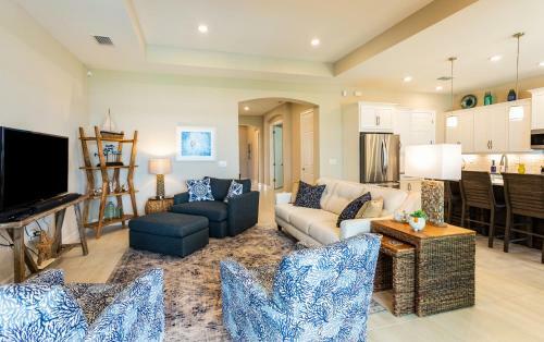 Vernazza Vacation Rental In Naples Reserve