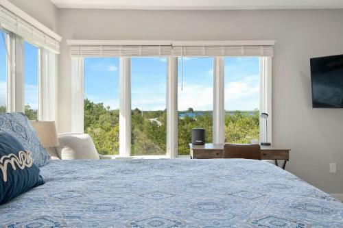 Spacious Townhome In Longboat Key Resort Townhouse