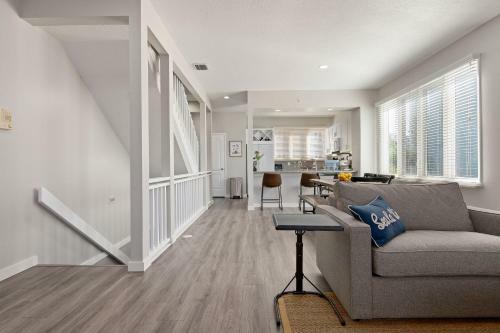 Spacious Townhome In Longboat Key Resort Townhouse
