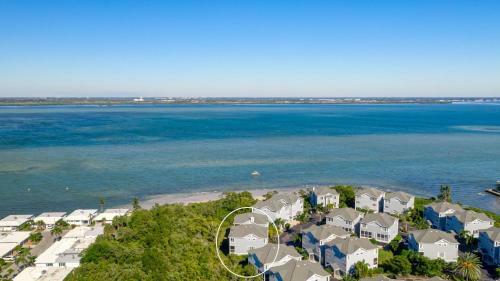 Spacious Townhome In Longboat Key Resort Townhouse