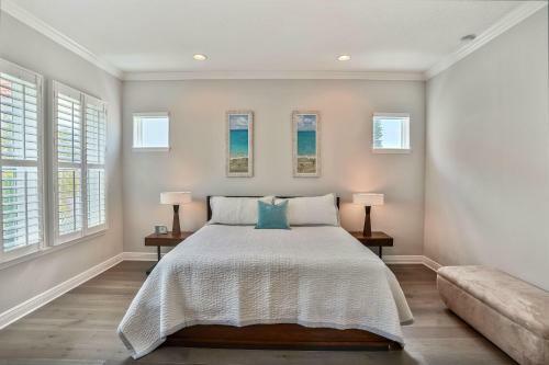 Redington Townhouse- Beach Luxury, Amazing Location