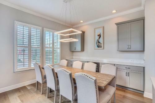 Redington Townhouse- Beach Luxury, Amazing Location