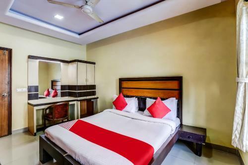 Oyo 62484 Hotel Natraj
