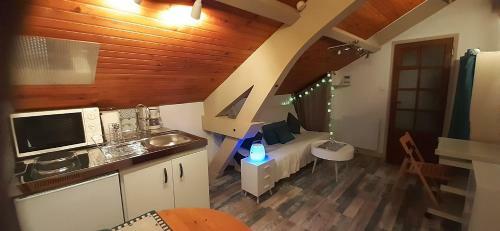 Apartamento Studio Climatis� Cosy Pour Visiter L'auvergne
