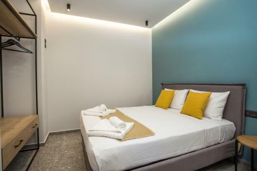 Gm Apartments-rhodes Luxury Living