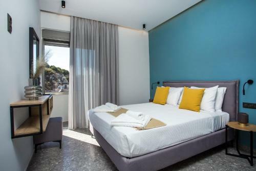 Gm Apartments-rhodes Luxury Living
