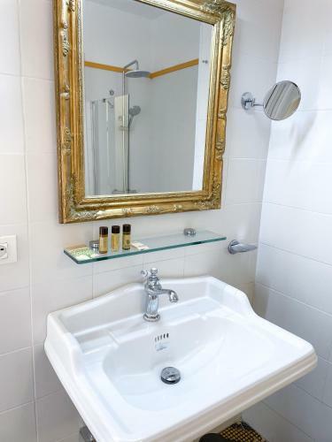 B&B Faraglione