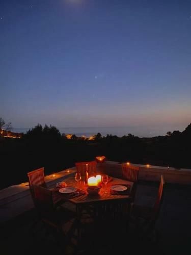 Antique Rural Dammuso With Pool And Sea View
