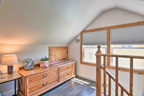 Catskills Bungalow With Fireplace And Gas Grill!