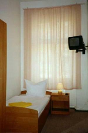 Hostal Pension Wedding