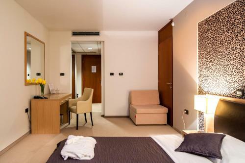 Hotel Zoo