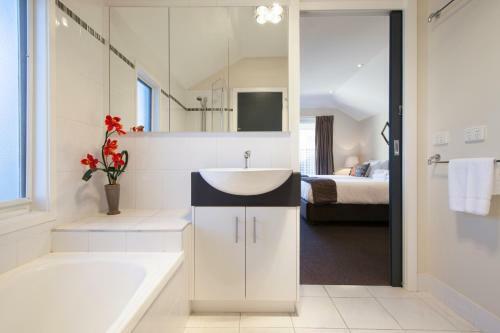 Boutique Stays - Roxys Place