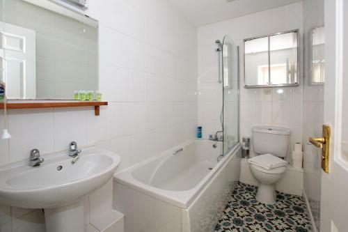 Apartamento Modern & Contractors & City Centre & Parking