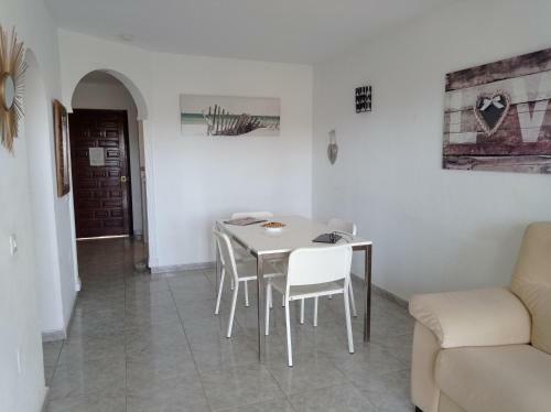 Apartamento El Faro de Verano En Malaga