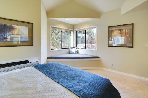 River Ridge 422ab