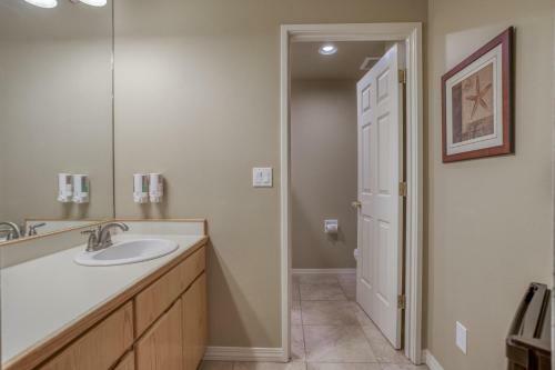 Hotel River Ridge 414b