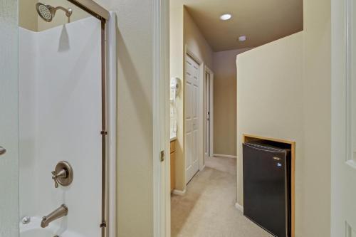 Hotel River Ridge 331b