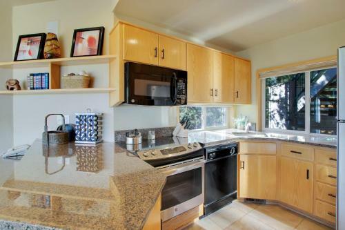 River Ridge 313a
